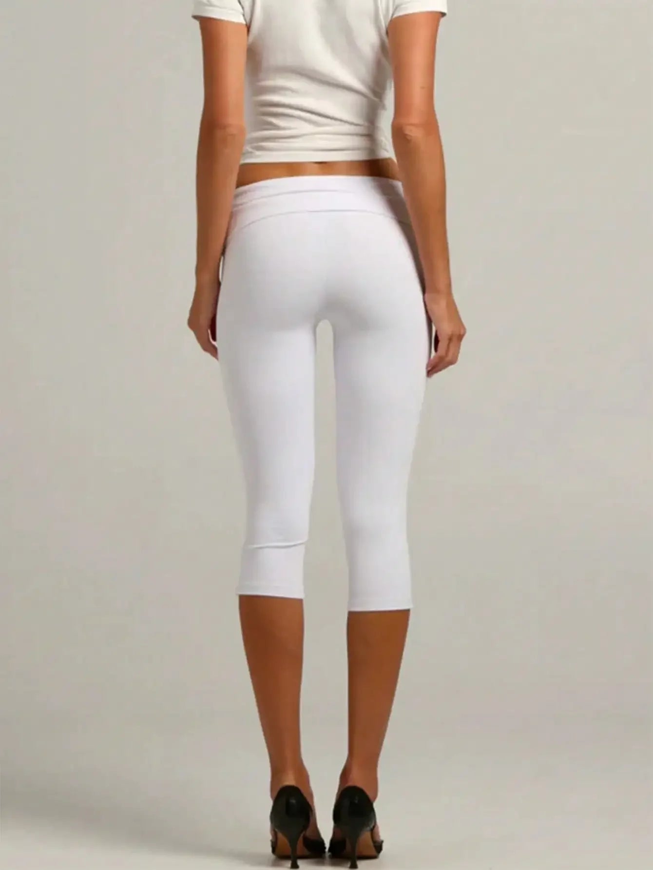 Women's Y2K Low Waist White Capri Leggings Fold Over Waistband Split Hem Solid Color Slim Fit Stretchy Cropped Leggings Buttery